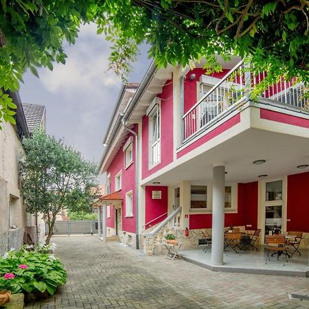 Wohnung 23 - Urlaubsglueck - Nur 5 Fahrminuten Vom Europa-Park Kappel-Grafenhausen Luaran gambar